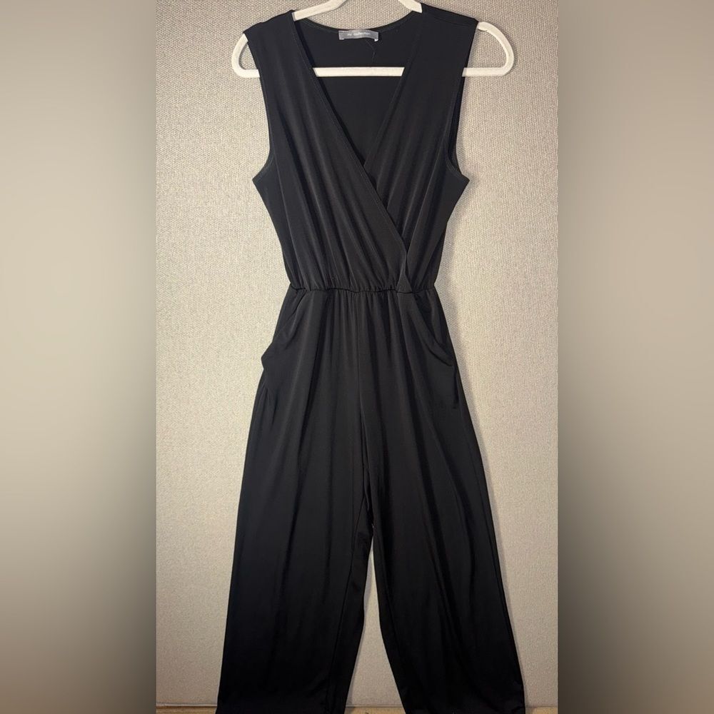 NY Collection Black Sleeveless Jumpsuit